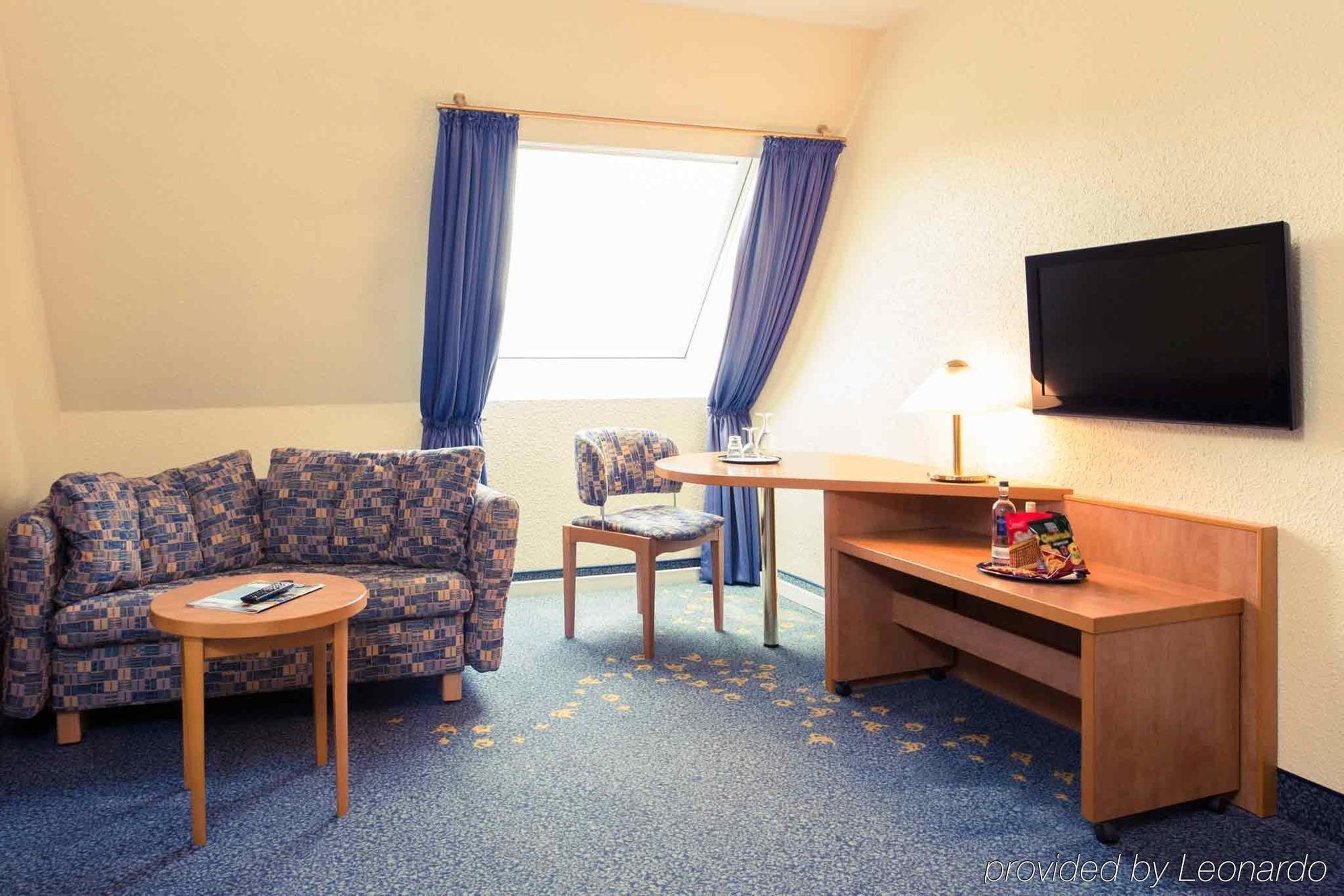 Hotel Golden Tulip 3*