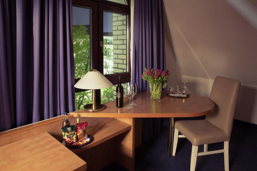 Golden Tulip 3*