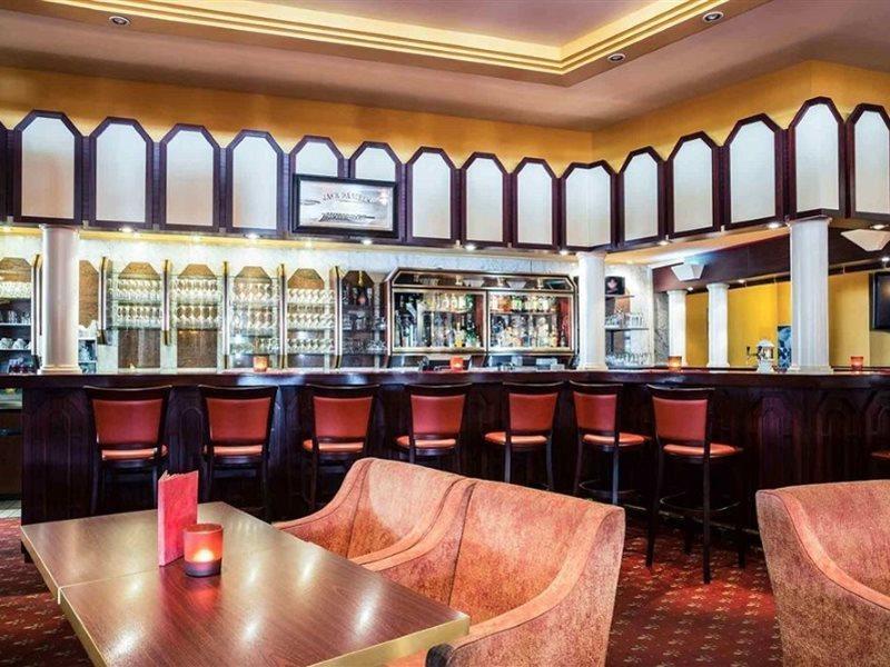 Hotel Golden Tulip